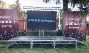 Montaje escenario y pantalla